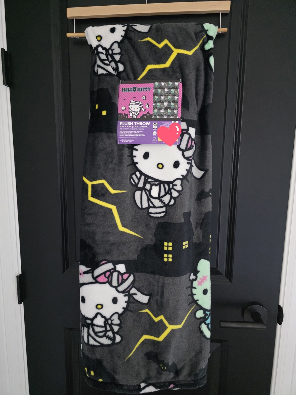 NWT Hello Kitty Halloween Plush Throw